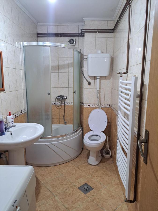 Apartman Lara 2 Apartment Фоча Екстериор снимка