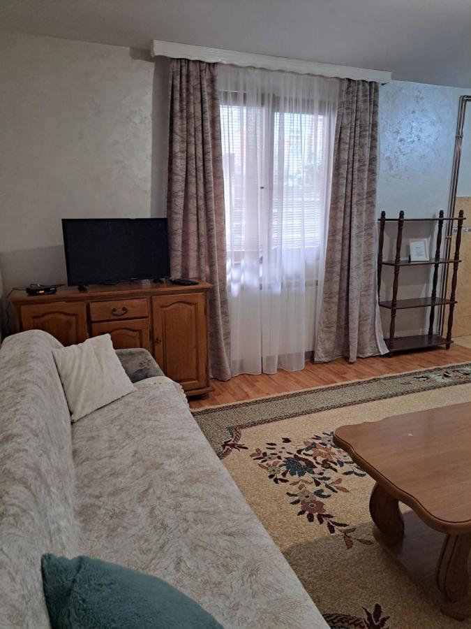 Apartman Lara 2 Apartment Фоча Екстериор снимка