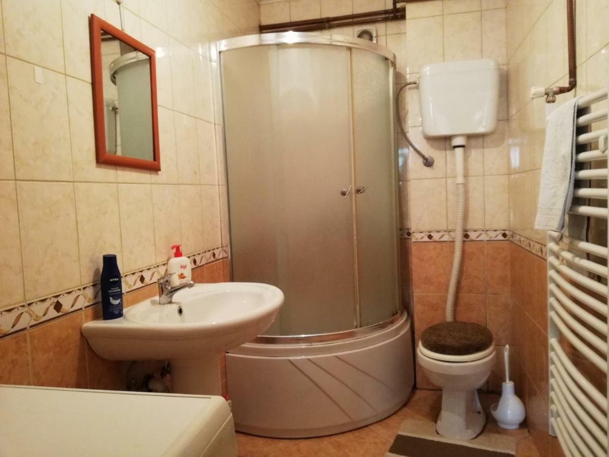 Apartman Lara 2 Apartment Фоча Екстериор снимка